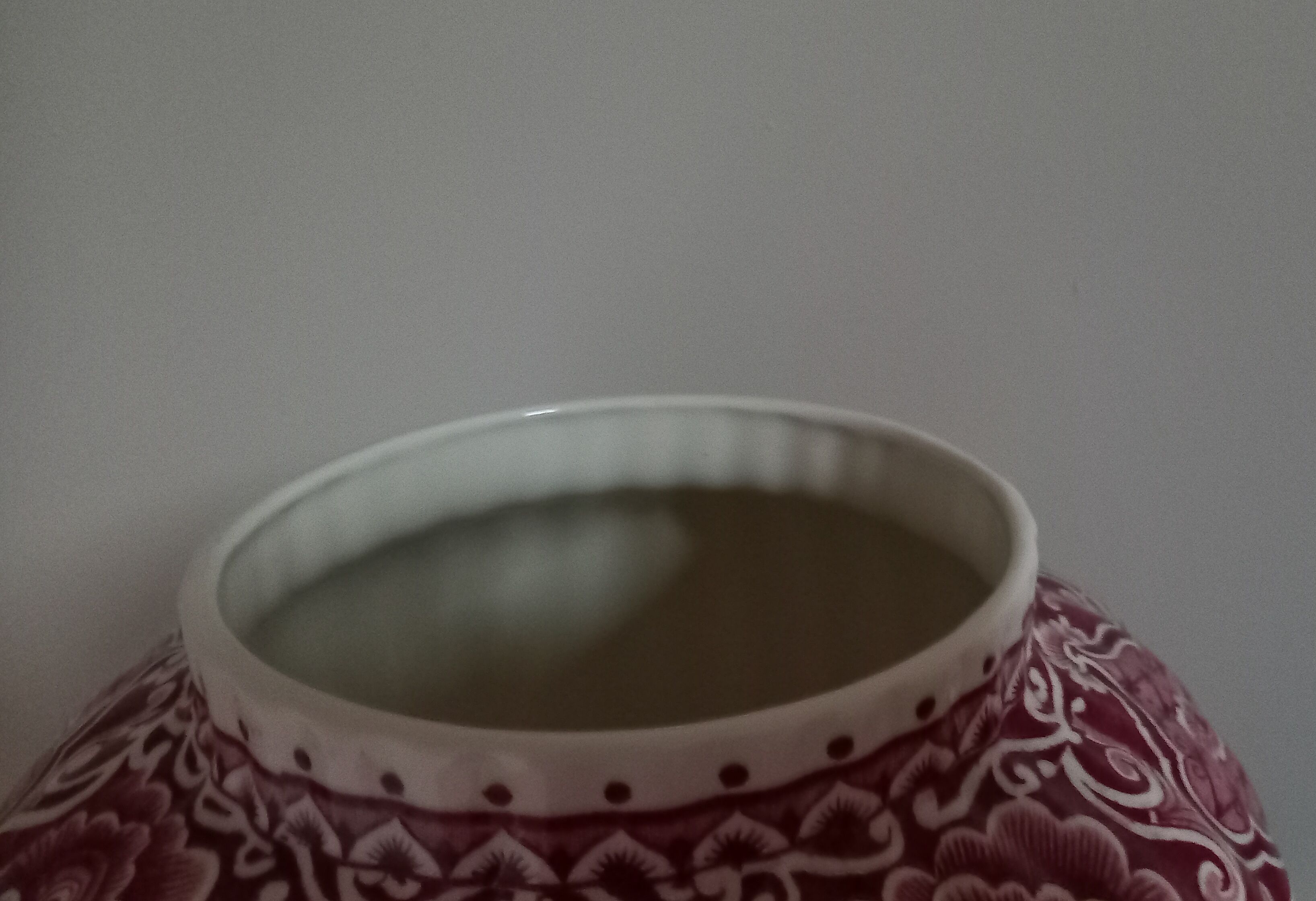 Covered vase Royal Sphinx Maastricht Petrus Regout & Co