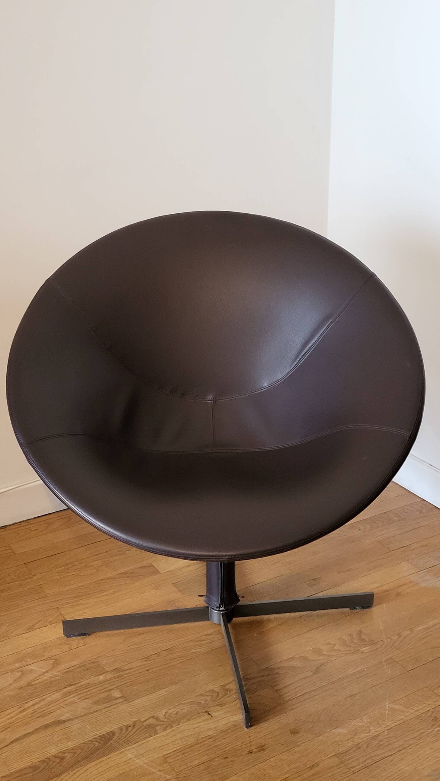 Christophe Pillet armchair by Zanotta in brown leather, modern Italy.