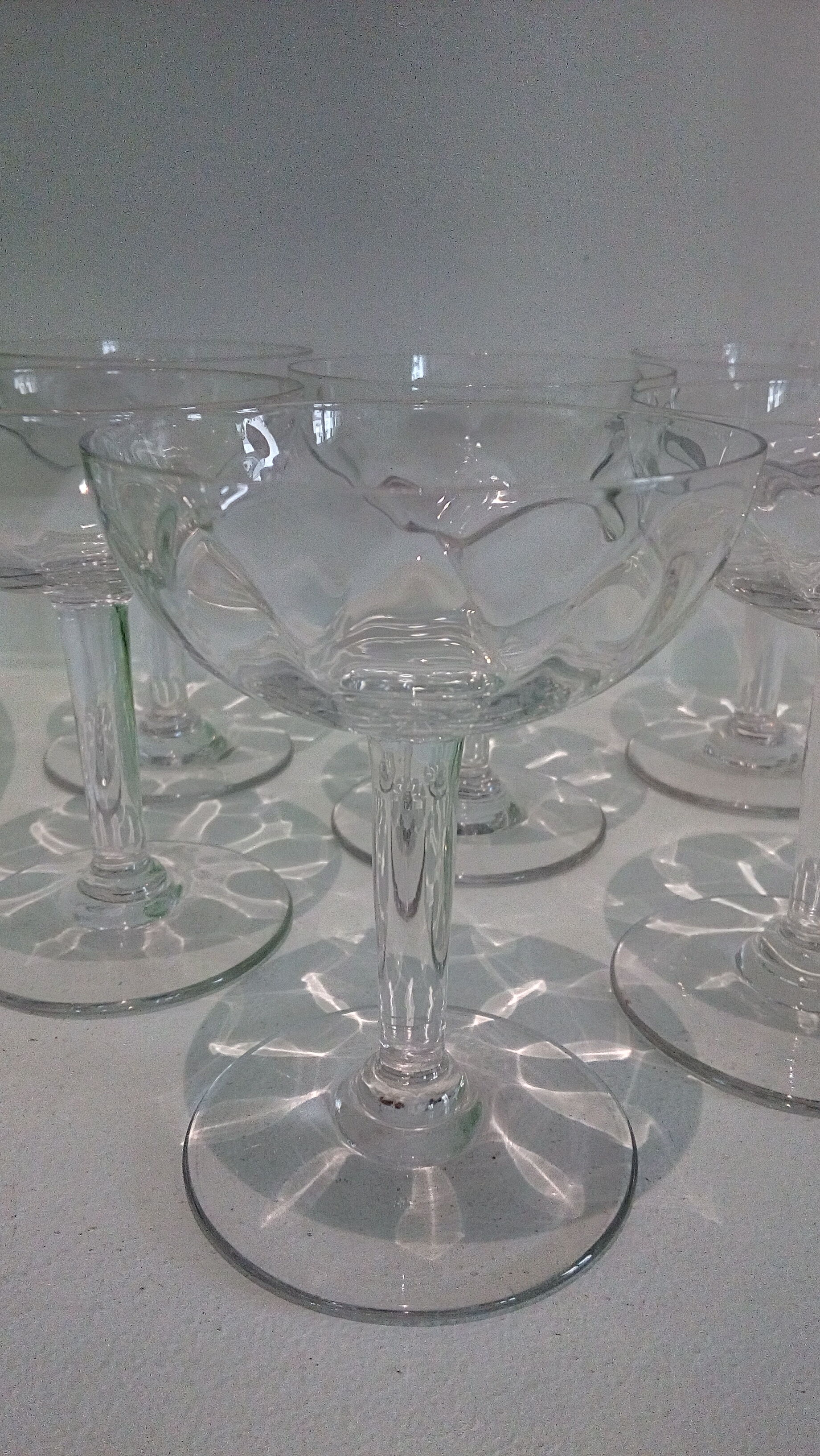 Set of 6 champagne glasses