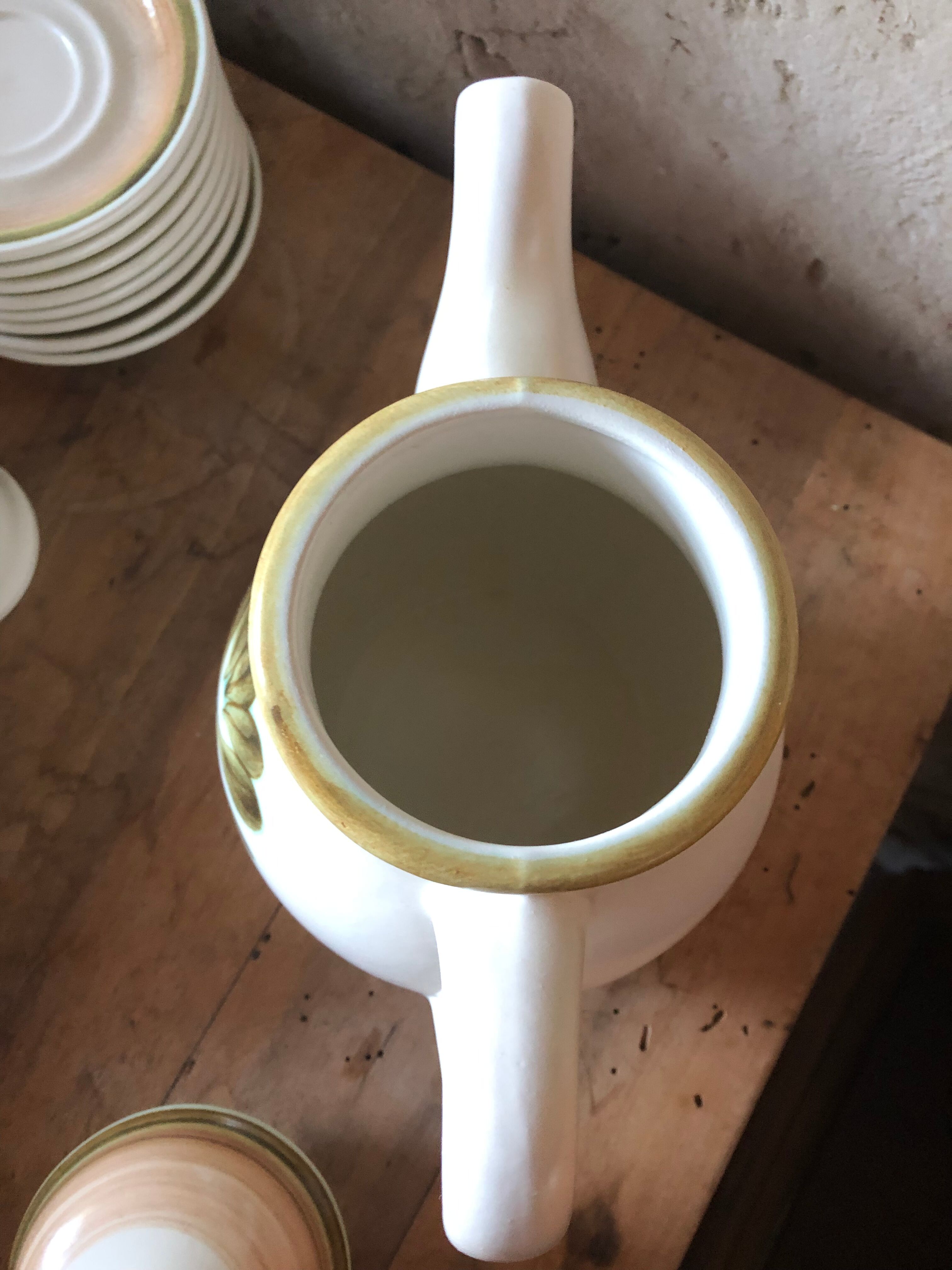 Teapot service and Gien cups