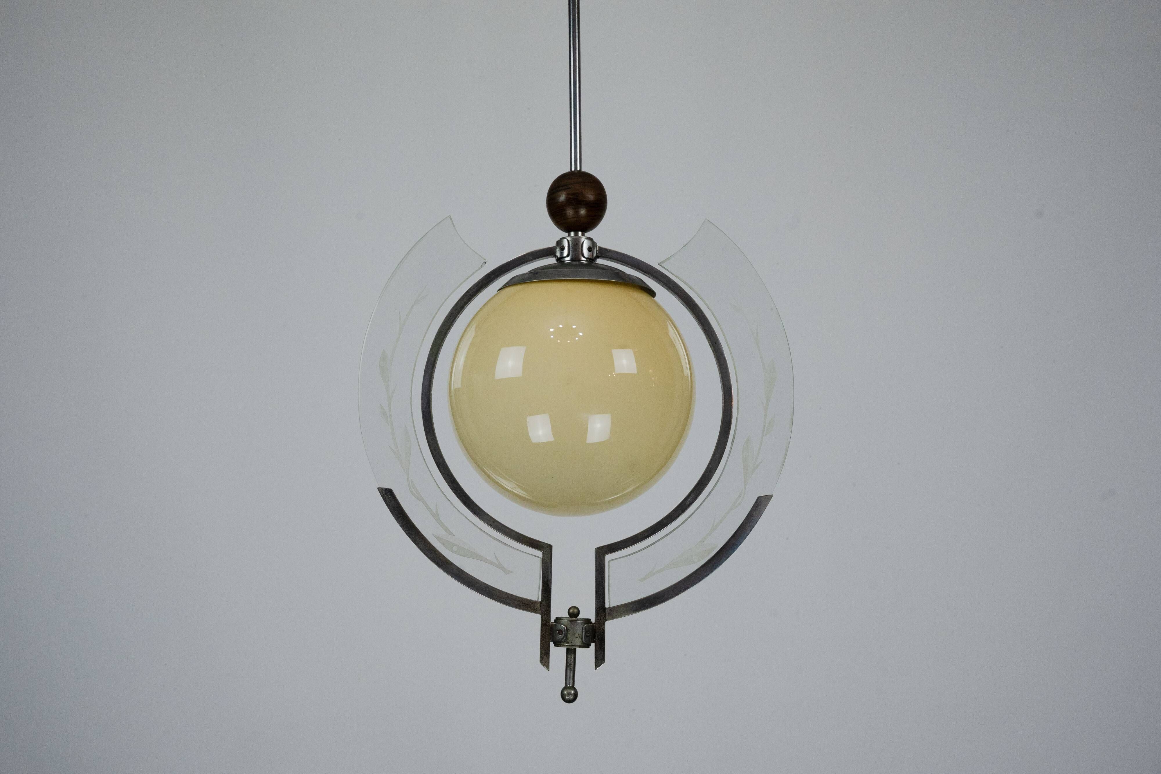 1930s Italian Art Deco Pendant Light with Etched Glass and Amber Globe