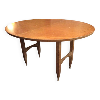 table Guillerme et Chambron