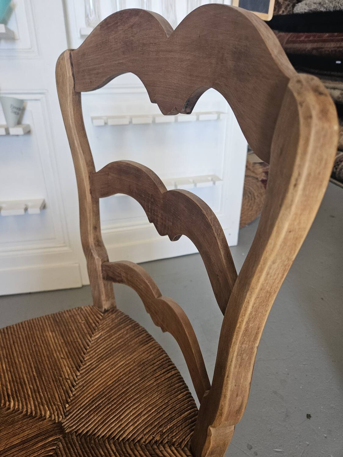 Wood and straw chair