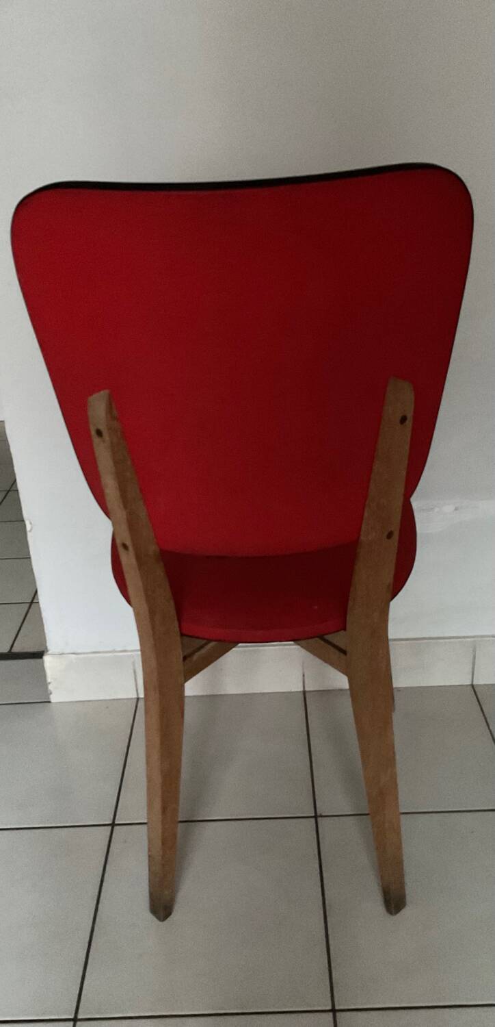 Chaise similicuir rouge années 70