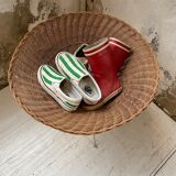 Wicker garden basket on tripod support