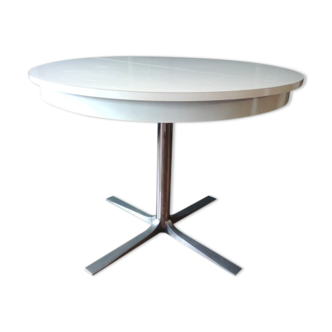 Vintage round table with extensions 1970