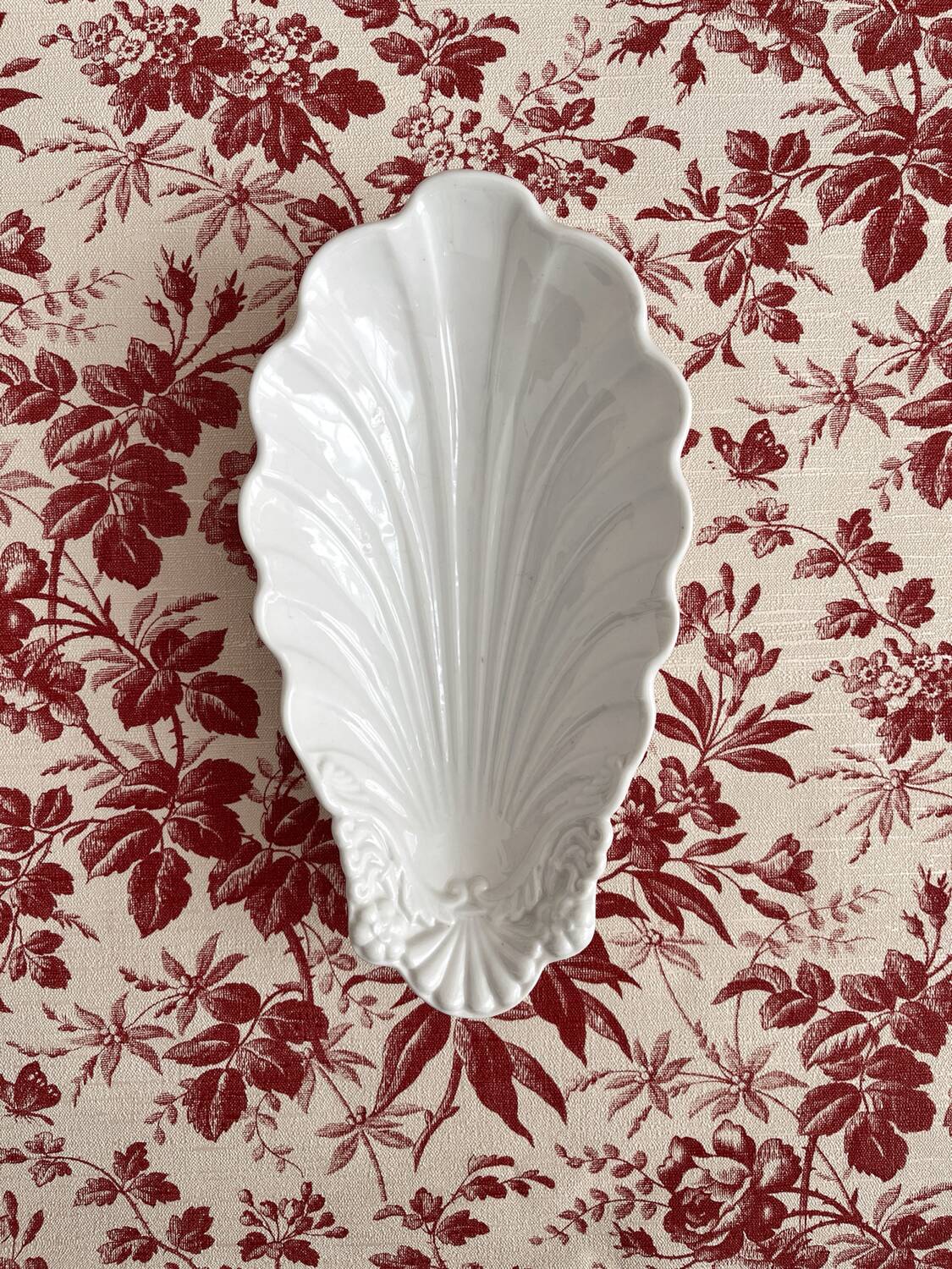 Antique porcelain shell ramekin dish