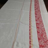 Nappe ancienne fil damassé rouge et blanc dix serviettes 150 X 190 cm