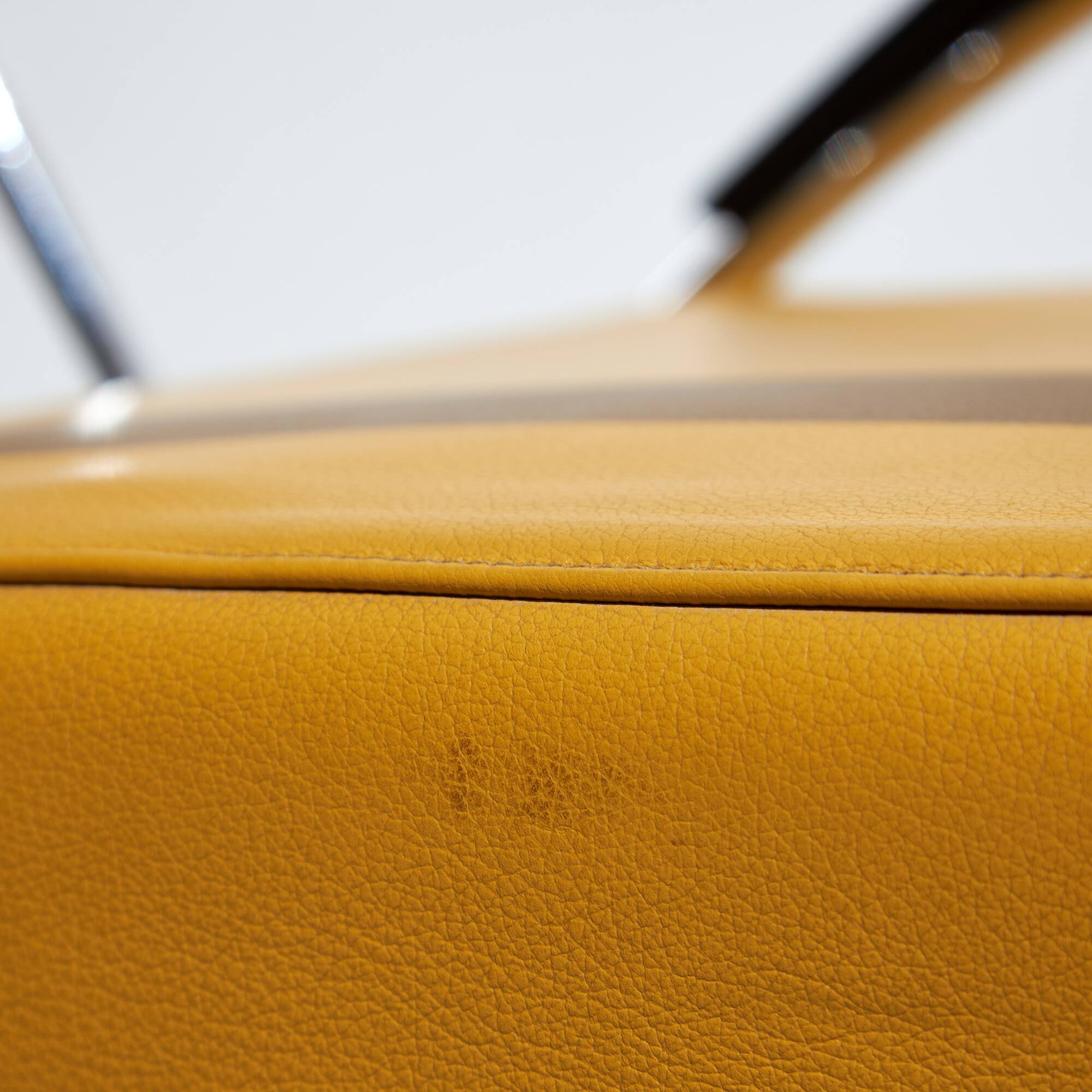 Notorious chair by massimo iosa ghini for moroso (mk10249)