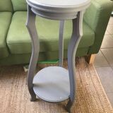 Grey pedestal table