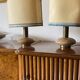 Ensemble de 2 pieds de lampes de table Hollywood Regency en granit rose et laiton, Italie 1970