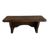 Tabouret bas ancien en bois massif