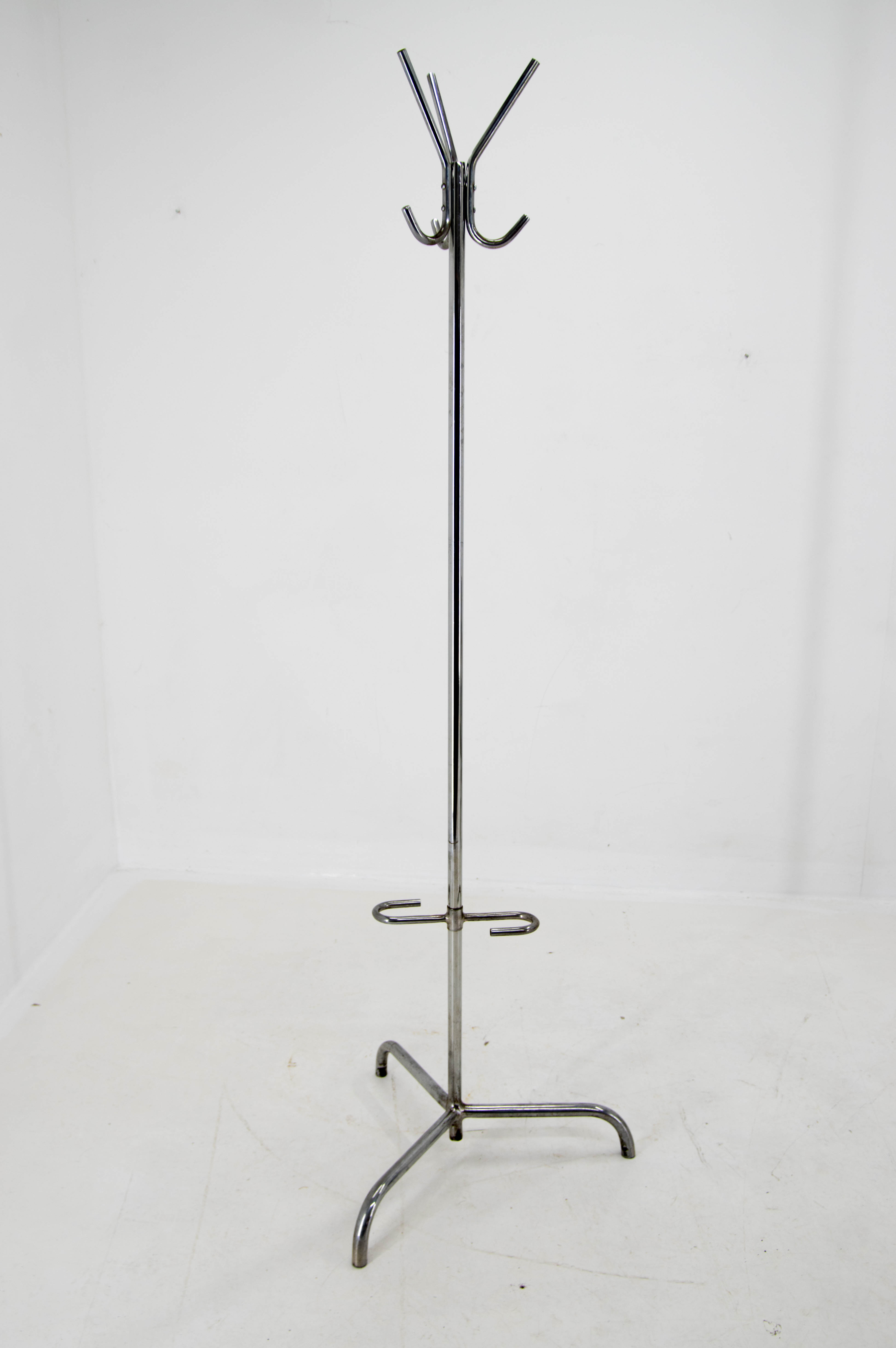 Bauhaus chrome coat stand, 1920s