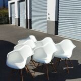DAW Armchairs - Plastic Armchair Charles & Ray Eames by Vitra