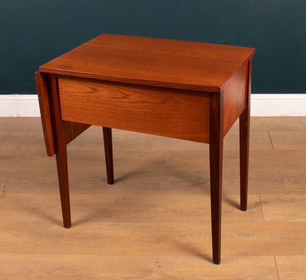 Rétro Danois des années 1960 Sewing Table Console Lampe de Table Table