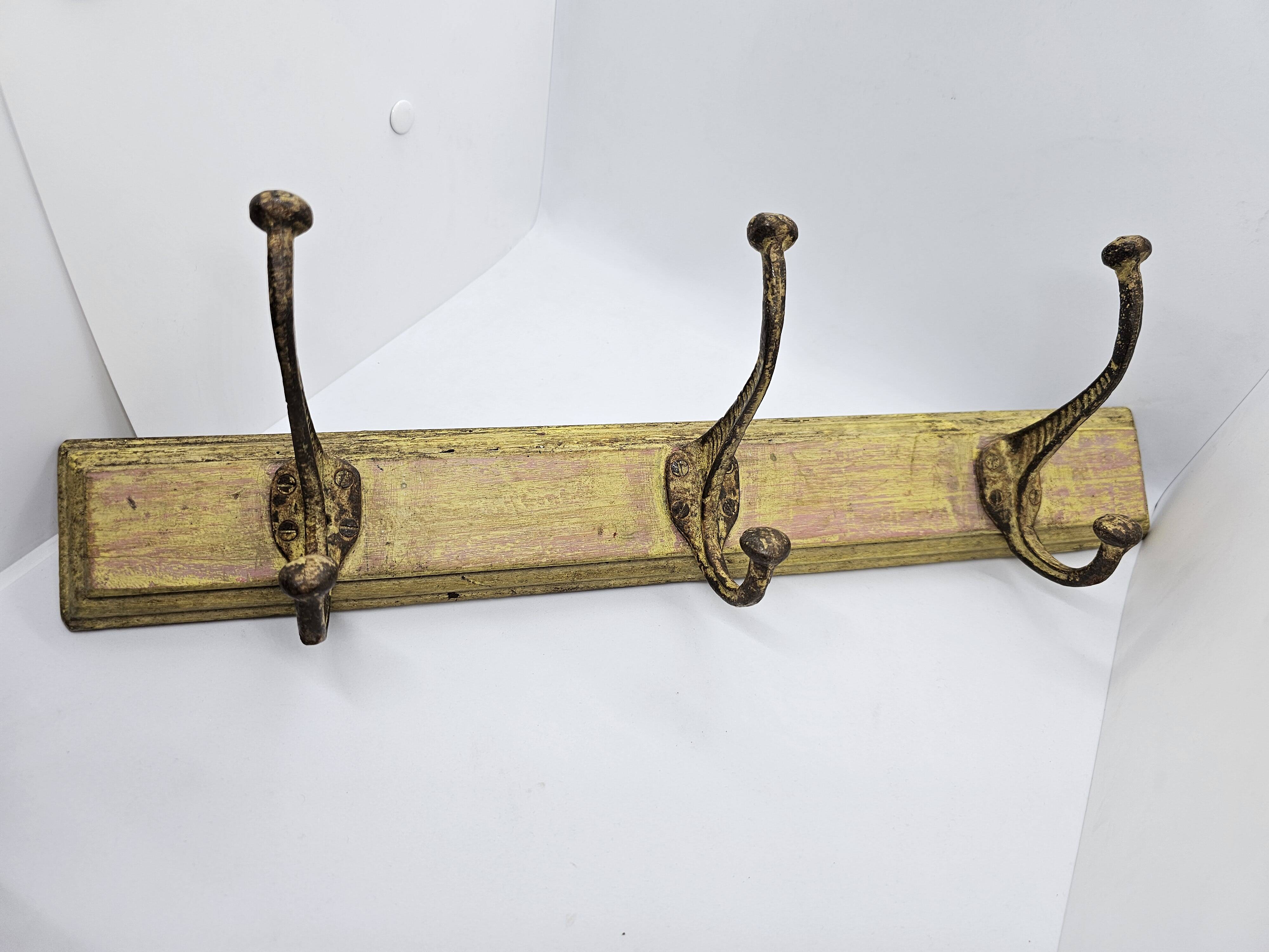 Solid teak coat hook with 3 double cast iron hooks