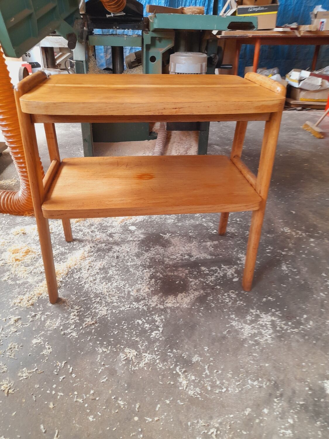 Console oak feet compass