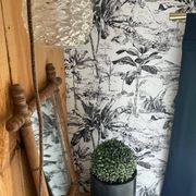 Miroir en bois sculpté façon bambou