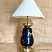 Lamp from the early 1900s, fabric cable, cotton shade.