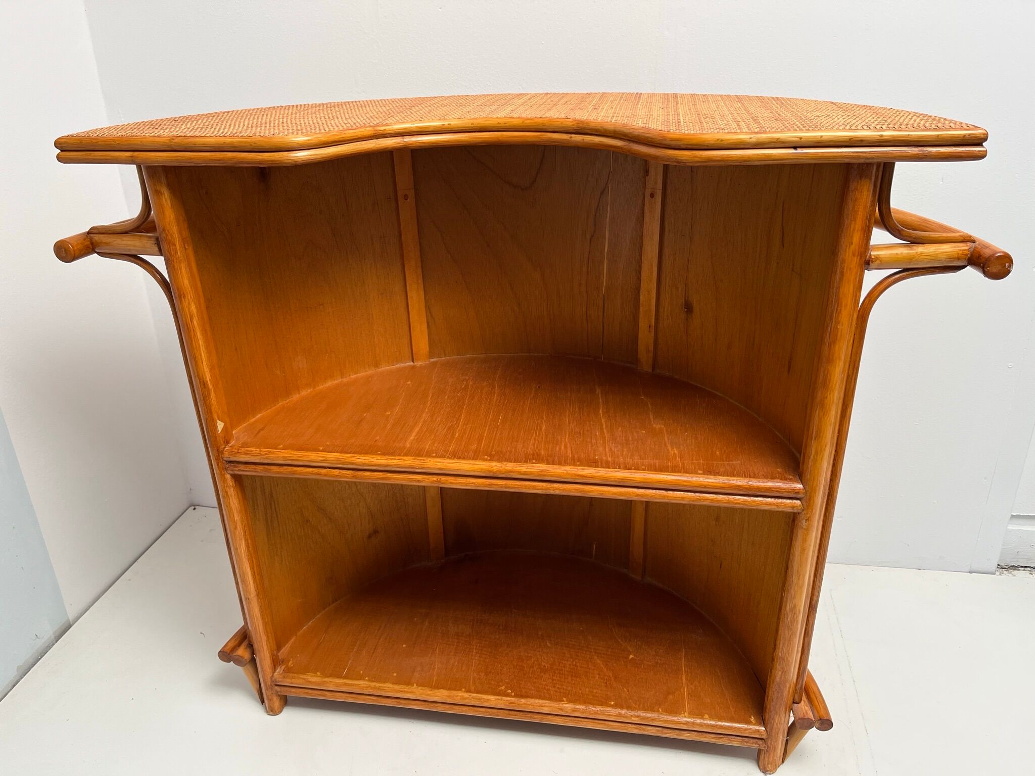 Rattan and bamboo bar and 3 stools from the 60s