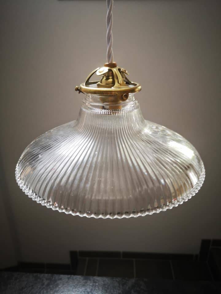 Art deco holophane streaked glass suspension 1930