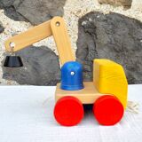 Wooden articulated truck toy