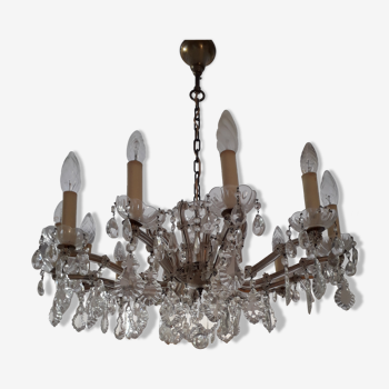 Crystal chandelier with 12-branched stamps