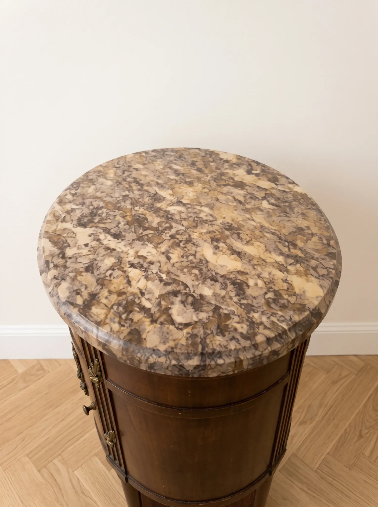 Louis XV style bedside table in wood and marble