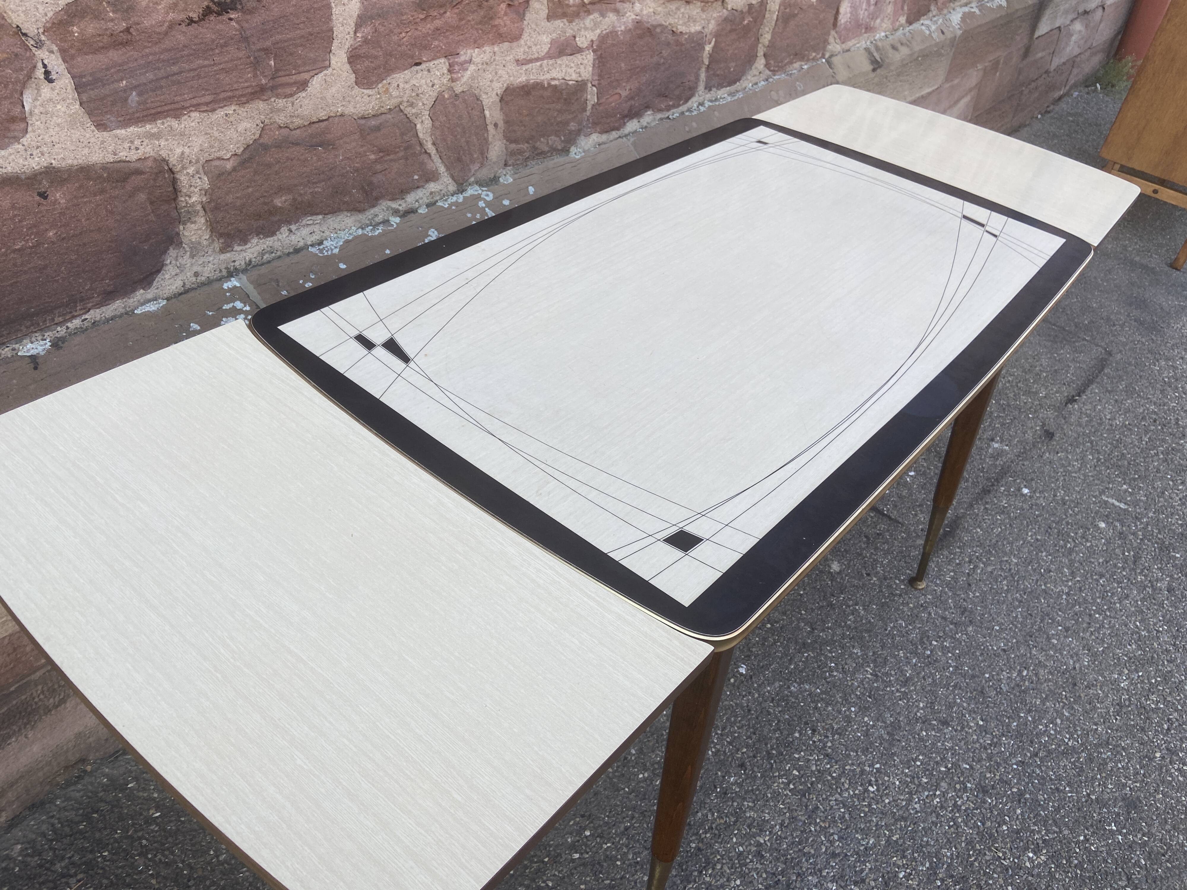 Vintage table with dining room or living room system formica extensions 1960