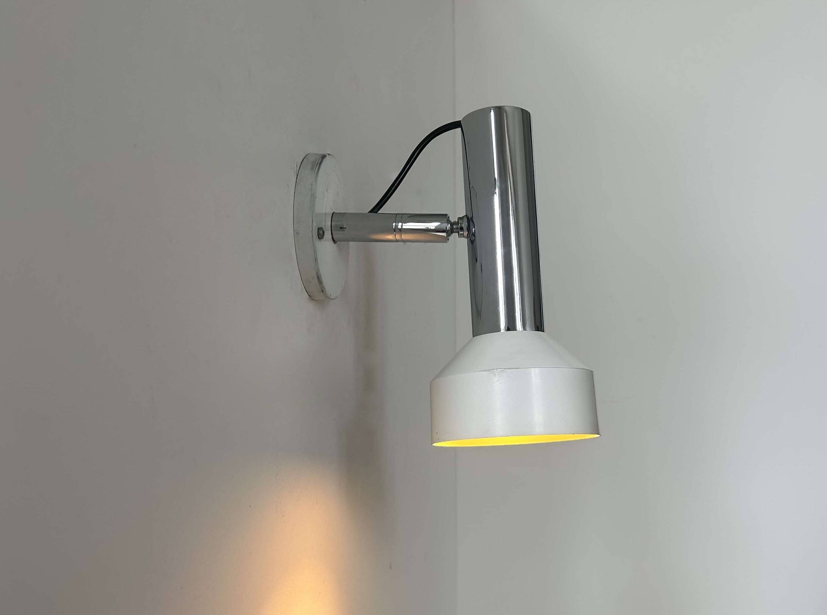 Vintage adjustable wall lamp, chrome and white lacquered metal, France 1960