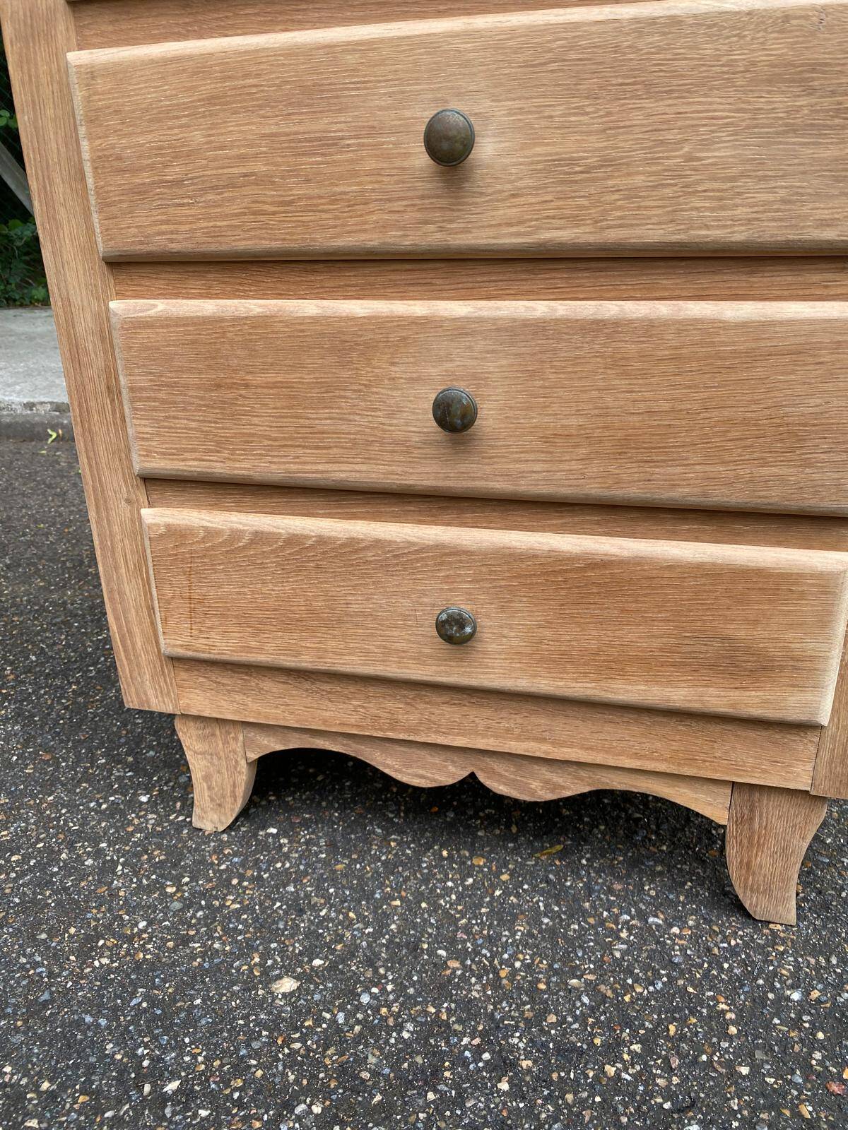 Renovated Art Deco chest of drawers in oak from 1950.