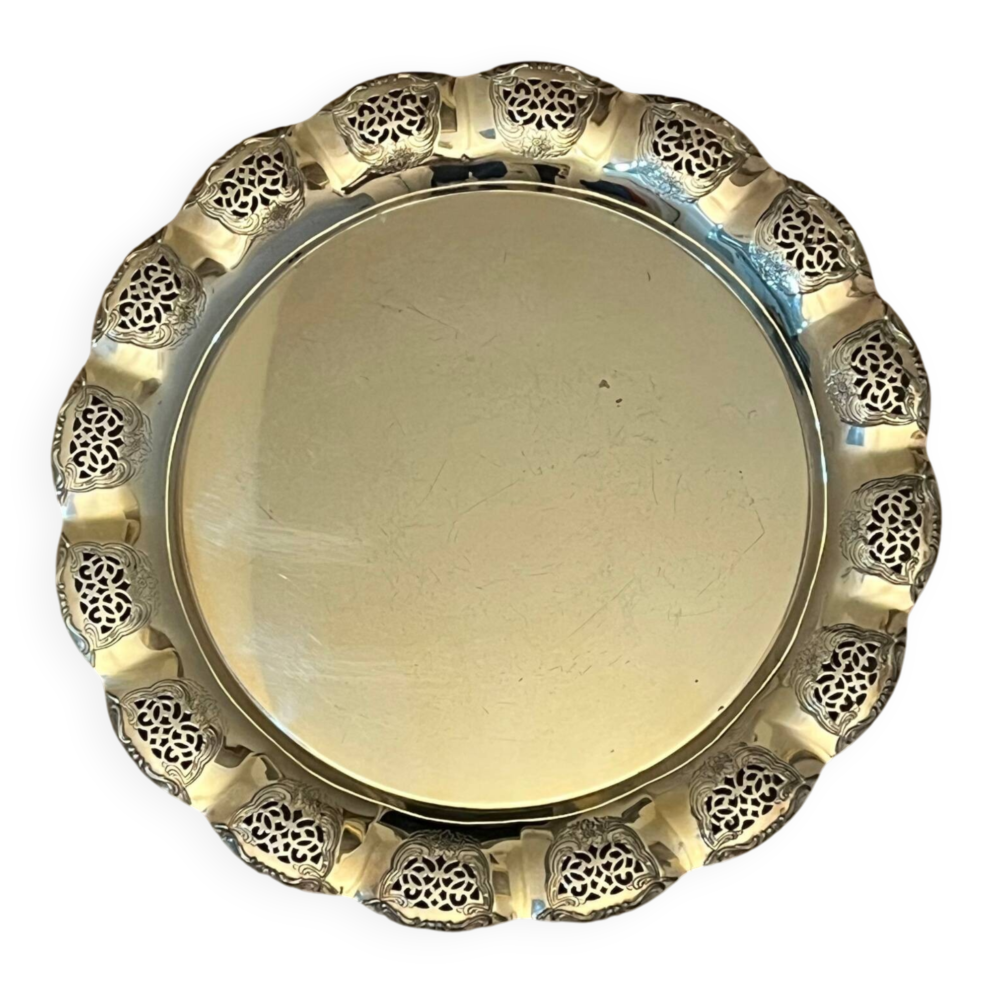Circular metal tray