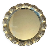 Circular metal tray