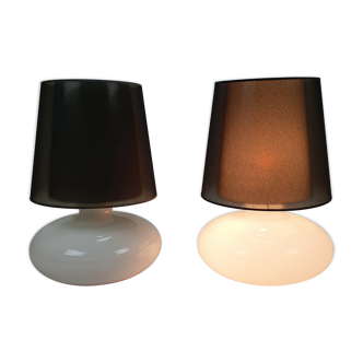 Ensemble de 2 lampes de table en verre Opaline par Bover, années 2000