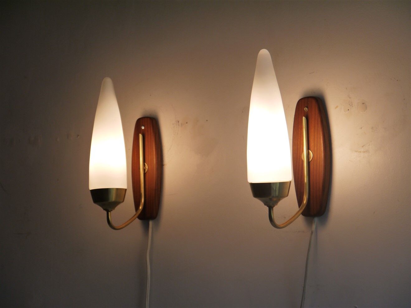 Pair of Danish wall lamps in teak and opaline 1960