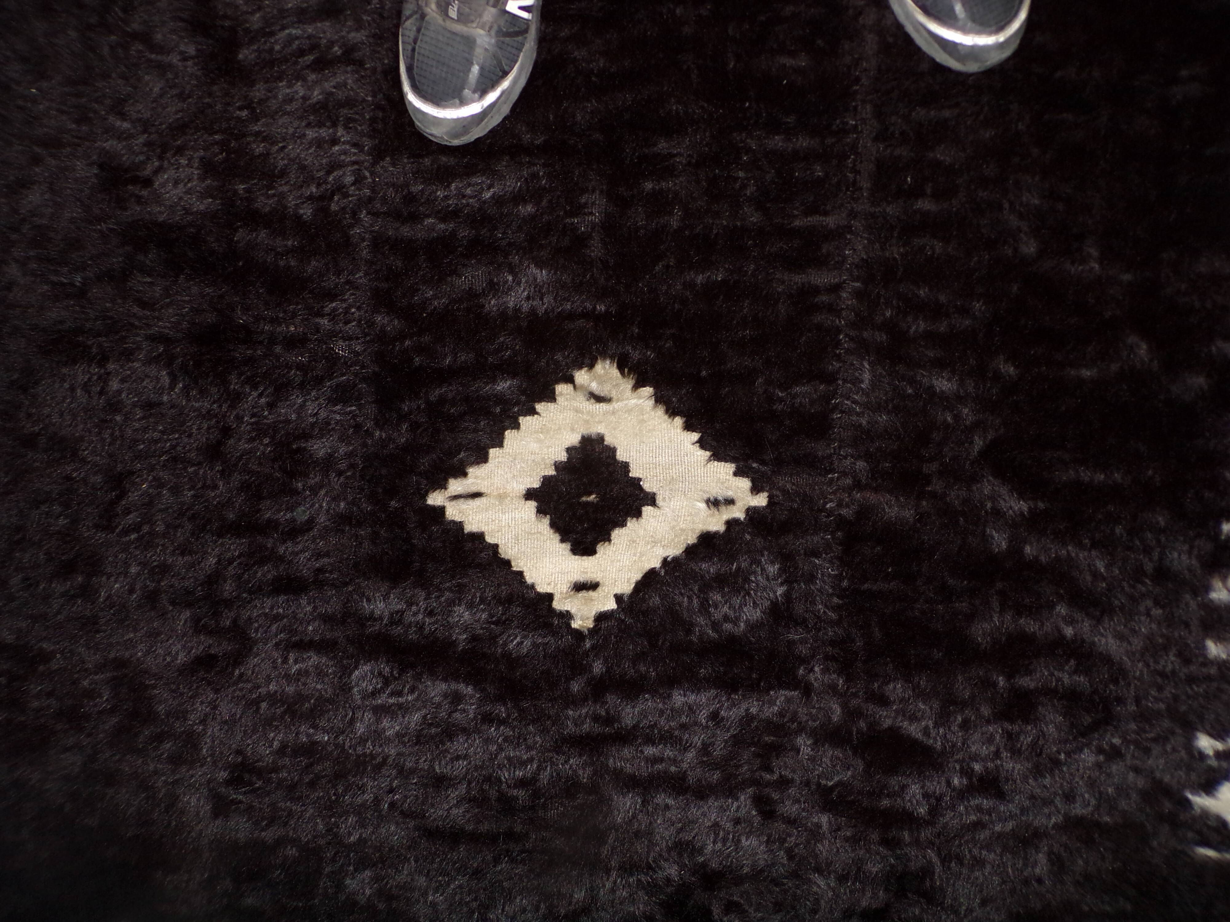 Carpet Syrian goat of 1930