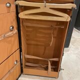 Cabin trunk