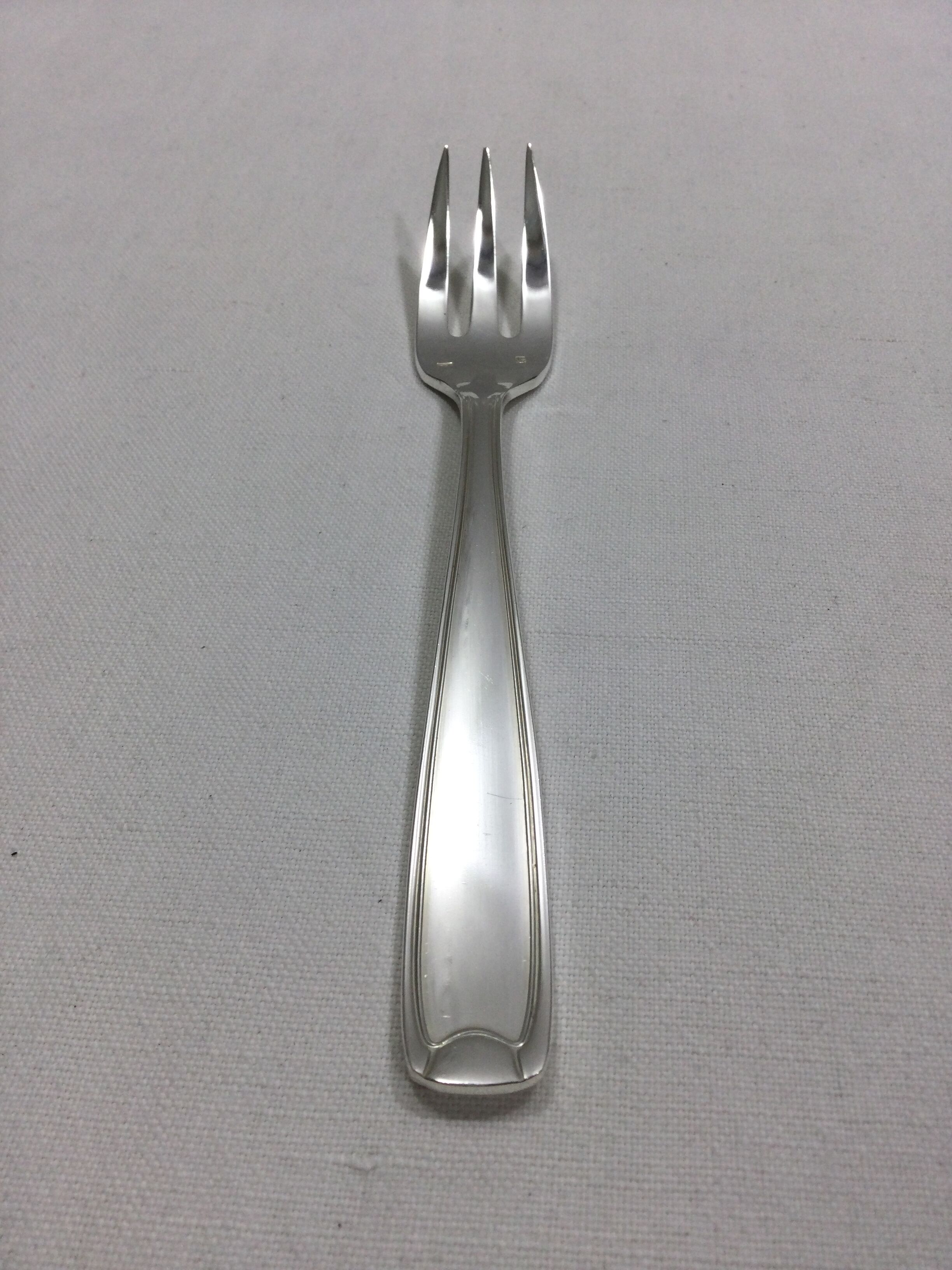 Francois Frionnet – 12 fish covers