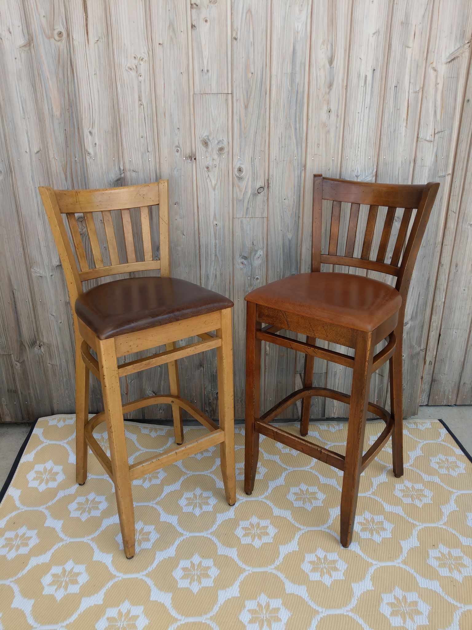 Paire de tabourets de bar