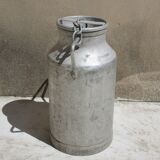 Pot à lait grand modele tout alu