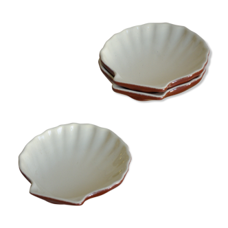 Set of 3 shell cups