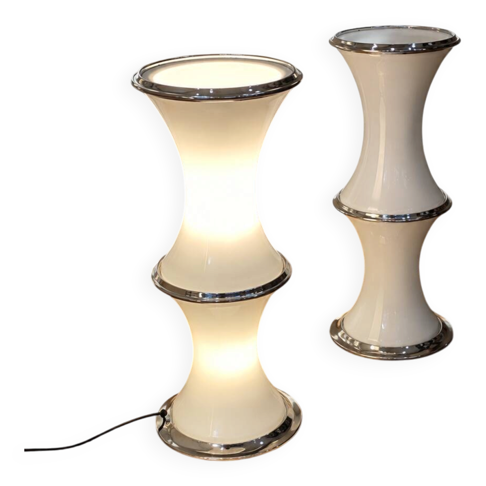 Bamboo lampposts by enrico tronconi