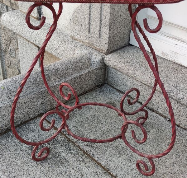 Ancienne jardinière en métal et fer forgé