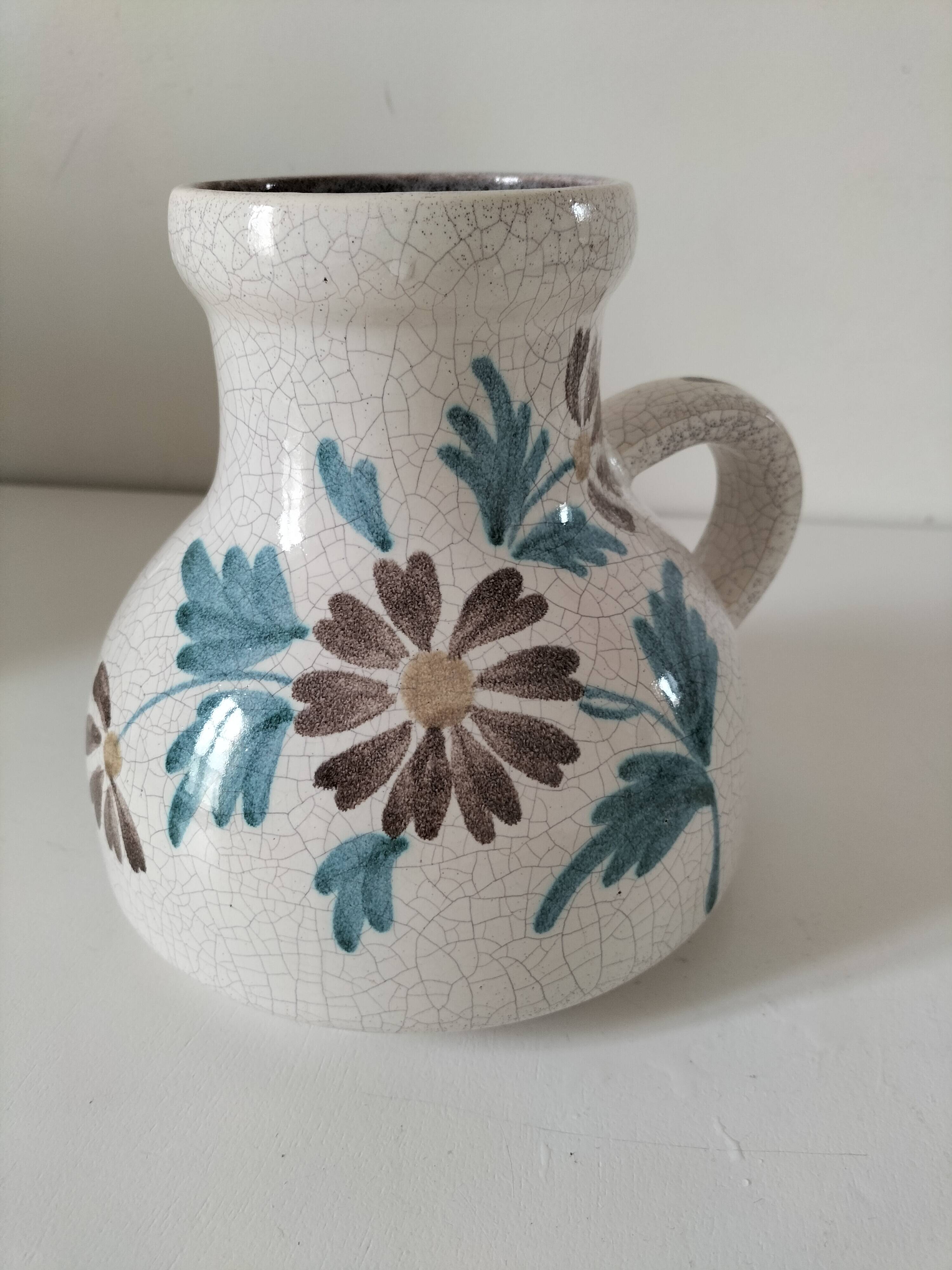 Large Saint-Clément pitcher with cracked charm