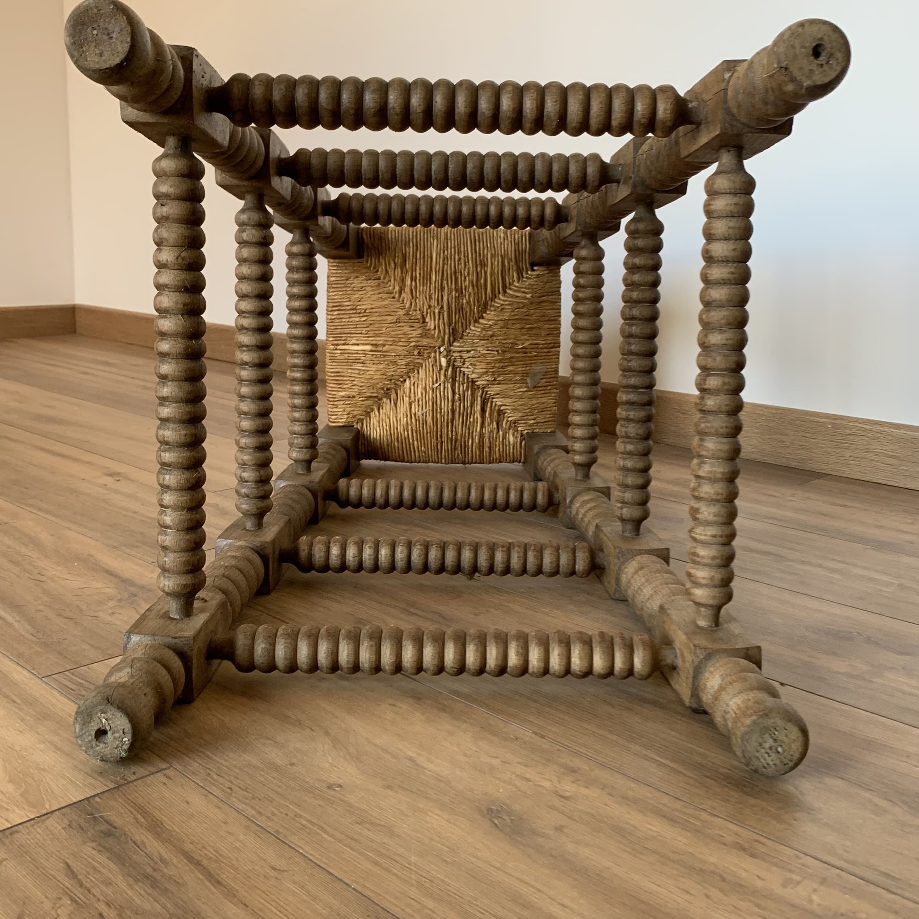 Stool high straw wood turned