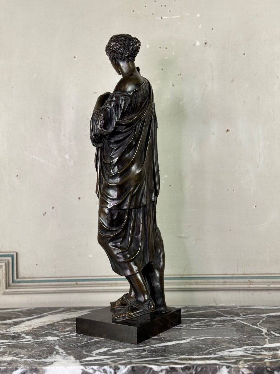 Diane de Gabies, bronze after the antique, brown patina, 19th century