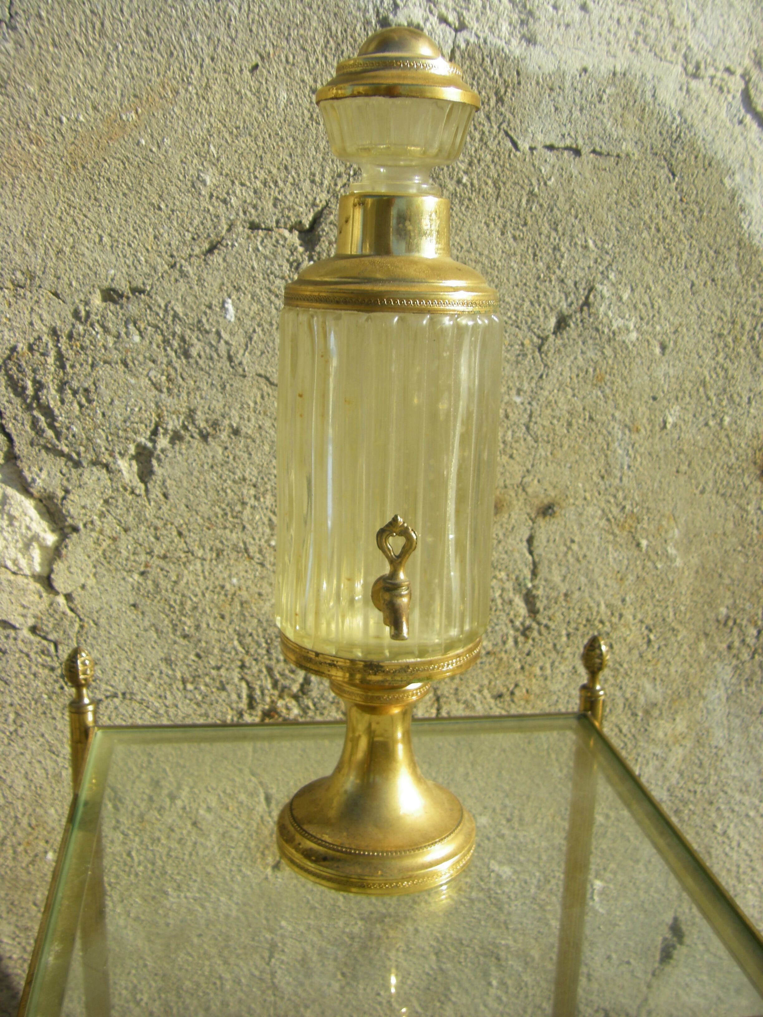 Vintage liquor fountain