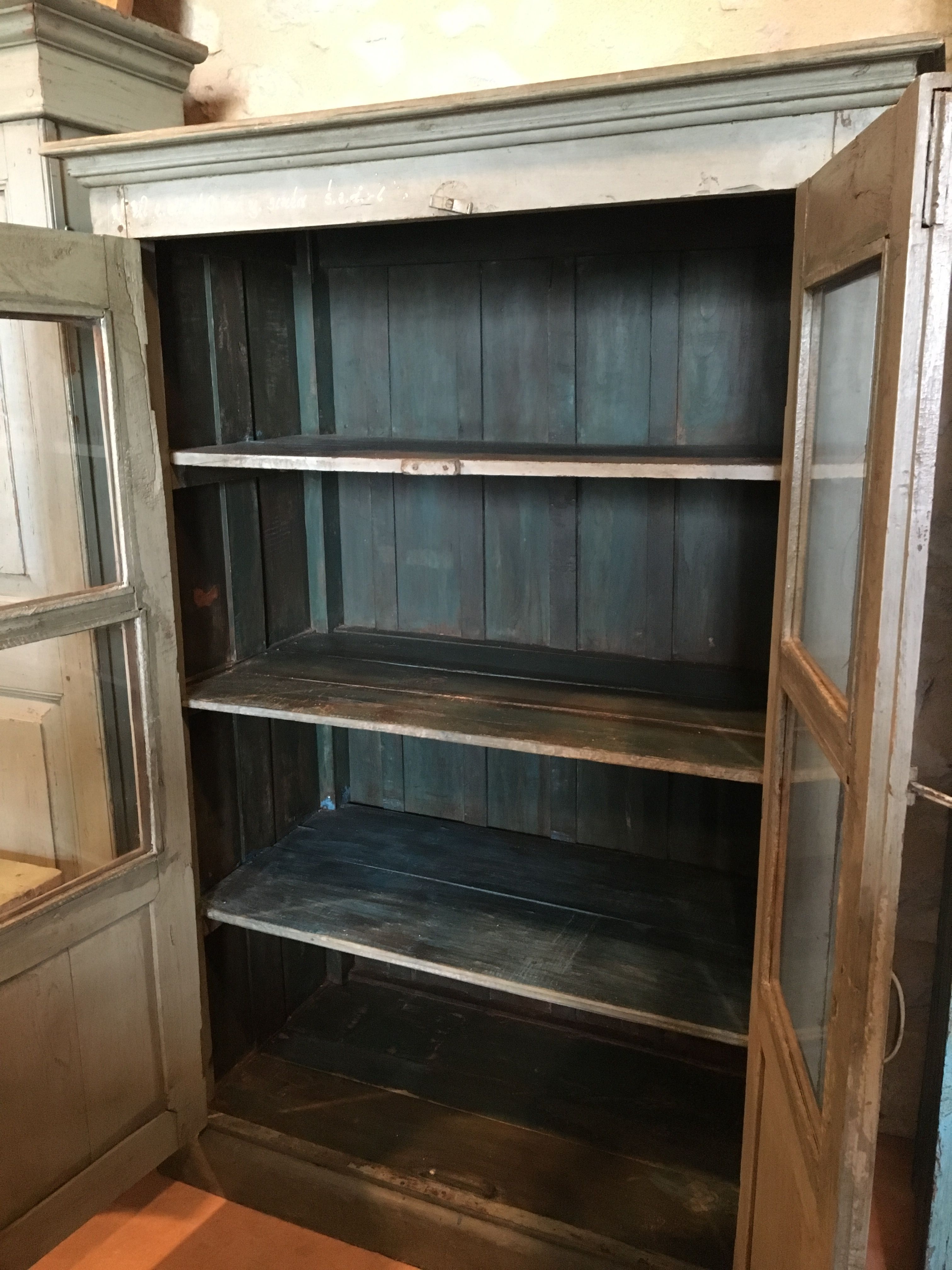Ancienne vitrine de librairie indienne