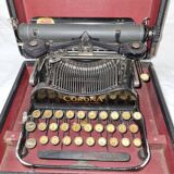 Portable corona typewriter from 1917