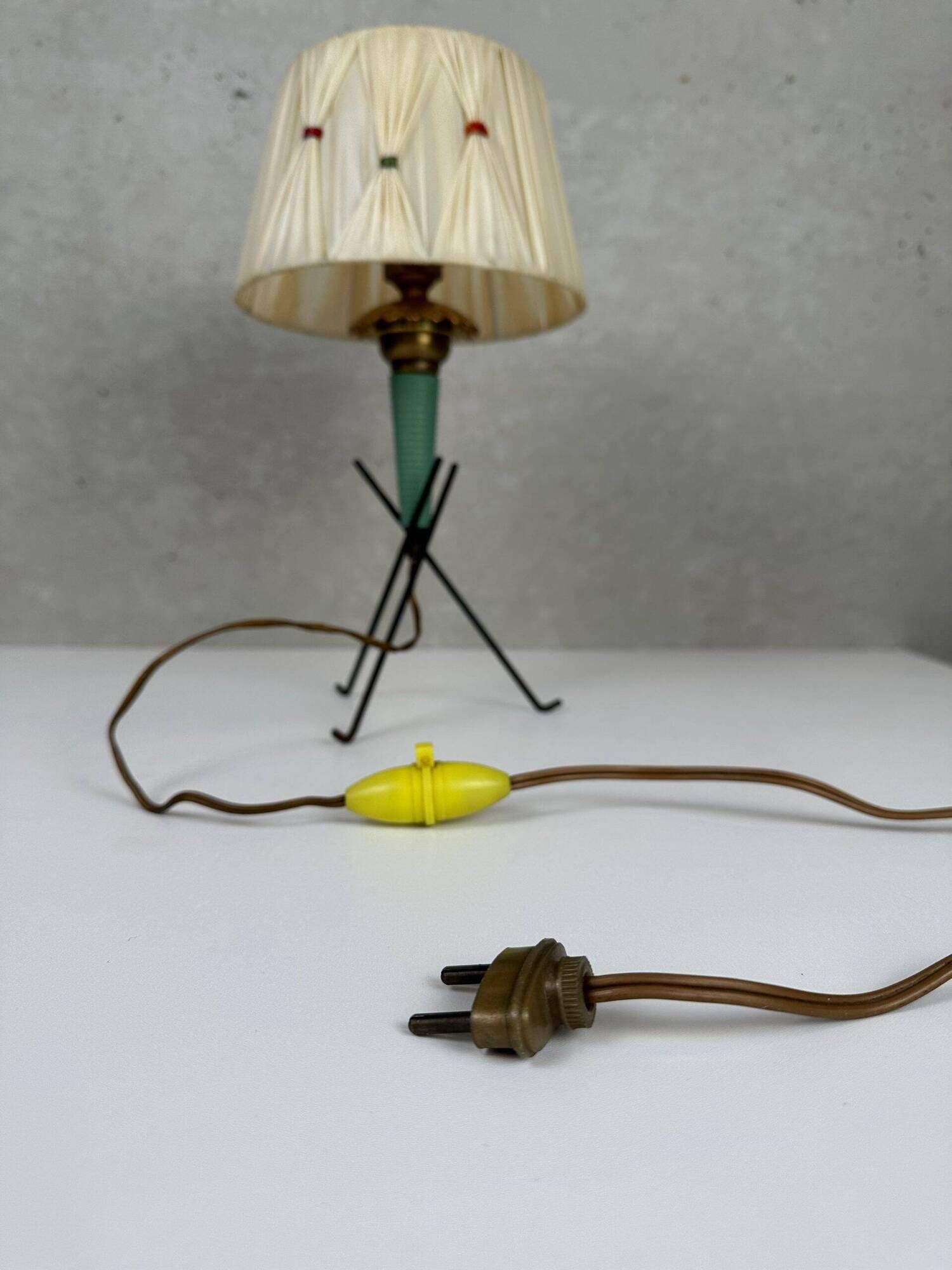 Vintage French tripod lamp